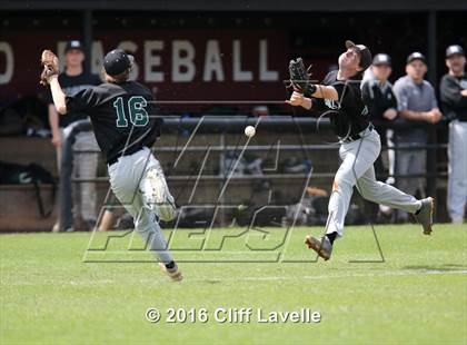 Thumbnail 2 in Great Bridge vs Academic Magnet (Hanahan Invitational Tournament) photogallery.