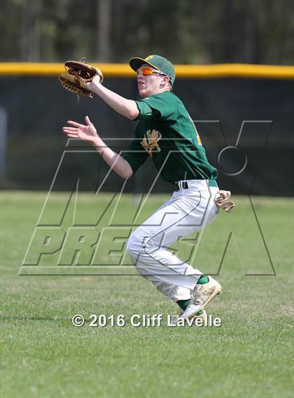 Thumbnail 3 in Great Bridge vs Academic Magnet (Hanahan Invitational Tournament) photogallery.