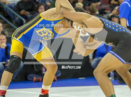 Thumbnail 3 in CIF State Boys Wrestling Championships (Quarterfinals) photogallery.