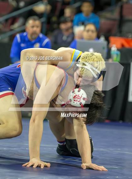 Thumbnail 1 in CIF State Boys Wrestling Championships (Quarterfinals) photogallery.
