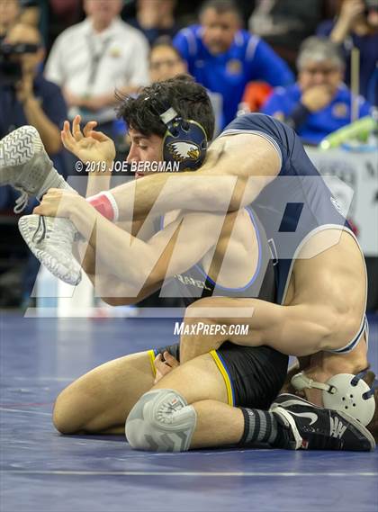 Thumbnail 3 in CIF State Boys Wrestling Championships (Quarterfinals) photogallery.