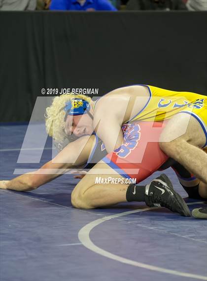 Thumbnail 1 in CIF State Boys Wrestling Championships (Quarterfinals) photogallery.