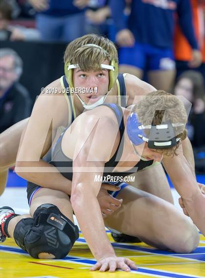 Thumbnail 1 in CIF State Boys Wrestling Championships (Quarterfinals) photogallery.