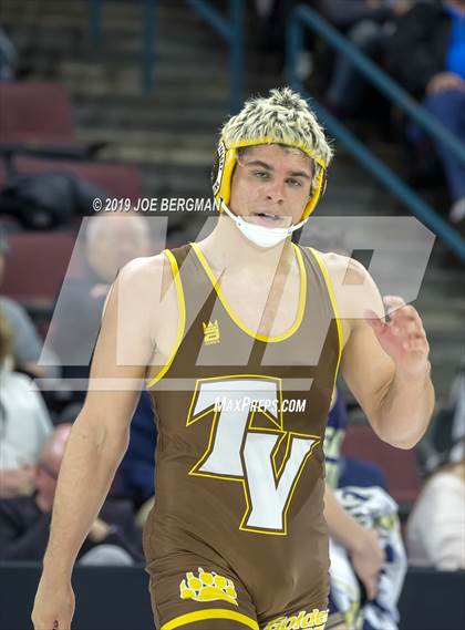 Thumbnail 1 in CIF State Boys Wrestling Championships (Quarterfinals) photogallery.