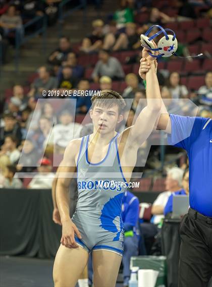 Thumbnail 3 in CIF State Boys Wrestling Championships (Quarterfinals) photogallery.