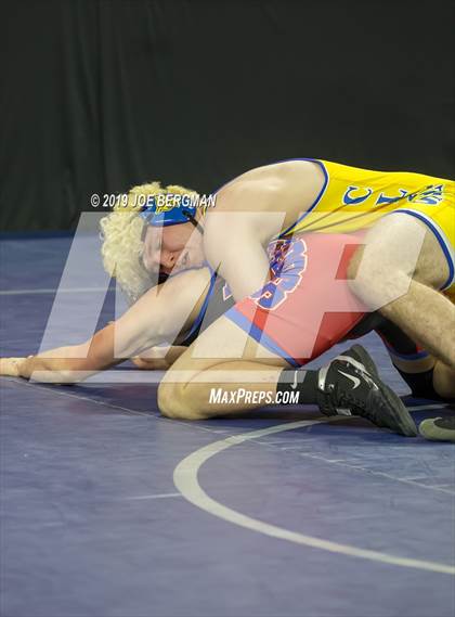 Thumbnail 3 in CIF State Boys Wrestling Championships (Quarterfinals) photogallery.