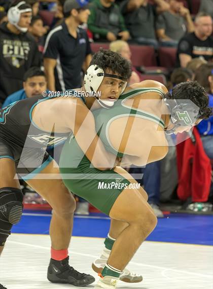 Thumbnail 3 in CIF State Boys Wrestling Championships (Quarterfinals) photogallery.