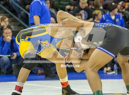 Thumbnail 2 in CIF State Boys Wrestling Championships (Quarterfinals) photogallery.