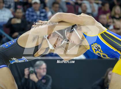 Thumbnail 3 in CIF State Boys Wrestling Championships (Quarterfinals) photogallery.
