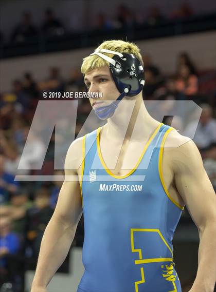 Thumbnail 1 in CIF State Boys Wrestling Championships (Quarterfinals) photogallery.