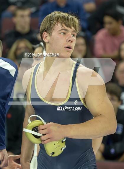 Thumbnail 1 in CIF State Boys Wrestling Championships (Quarterfinals) photogallery.