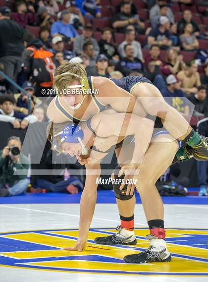 Thumbnail 3 in CIF State Boys Wrestling Championships (Quarterfinals) photogallery.
