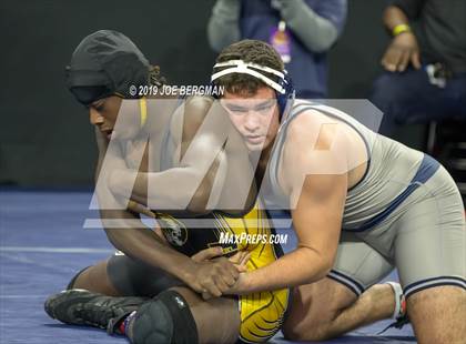 Thumbnail 2 in CIF State Boys Wrestling Championships (Quarterfinals) photogallery.