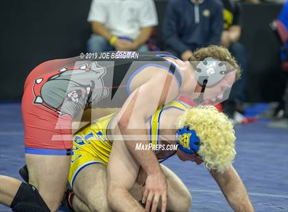 Thumbnail 3 in CIF State Boys Wrestling Championships (Quarterfinals) photogallery.