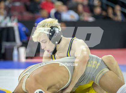 Thumbnail 2 in CIF State Boys Wrestling Championships (Quarterfinals) photogallery.