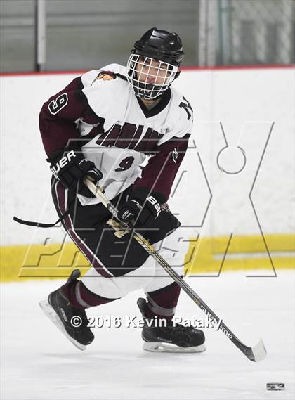 Thumbnail 3 in Branford @ North Haven photogallery.