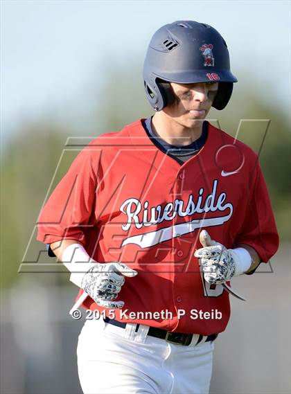 Thumbnail 2 in Riverside vs Welsh (LHSAA 2A 1st Round Playoff) photogallery.