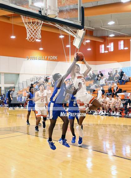Thumbnail 1 in Grand Saline vs Clarksville photogallery.