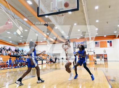 Thumbnail 1 in Grand Saline vs Clarksville photogallery.