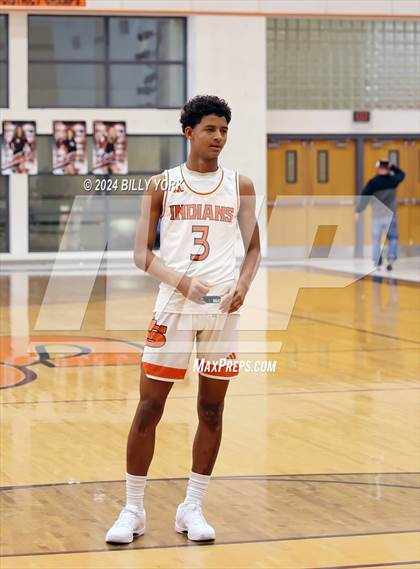 Thumbnail 2 in Grand Saline vs Clarksville photogallery.