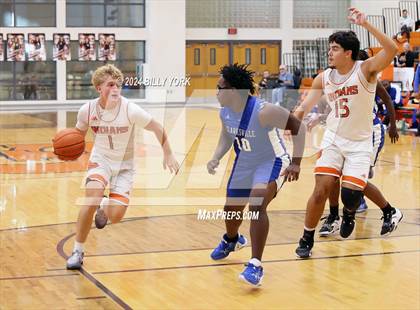 Thumbnail 2 in Grand Saline vs Clarksville photogallery.