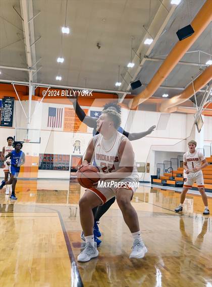 Thumbnail 2 in Grand Saline vs Clarksville photogallery.
