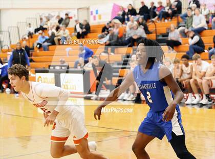 Thumbnail 2 in Grand Saline vs Clarksville photogallery.
