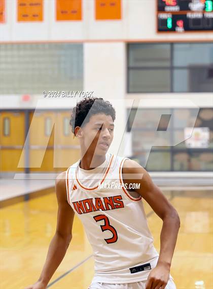 Thumbnail 2 in Grand Saline vs Clarksville photogallery.