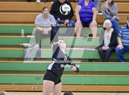 Thumbnail 1 in Muncie Central vs. Anderson (IHSAA 4A Section 9 Round 1) photogallery.