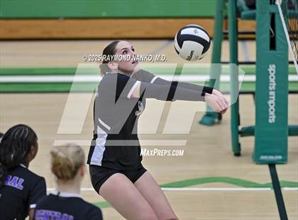 Thumbnail 1 in Muncie Central vs. Anderson (IHSAA 4A Section 9 Round 1) photogallery.