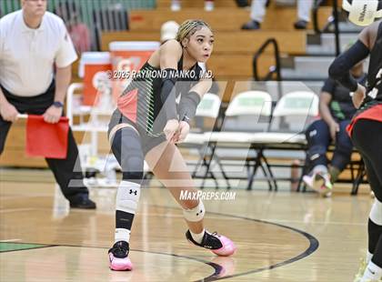 Thumbnail 1 in Muncie Central vs. Anderson (IHSAA 4A Section 9 Round 1) photogallery.