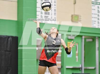 Thumbnail 2 in Muncie Central vs. Anderson (IHSAA 4A Section 9 Round 1) photogallery.