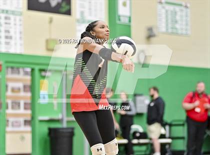 Thumbnail 1 in Muncie Central vs. Anderson (IHSAA 4A Section 9 Round 1) photogallery.