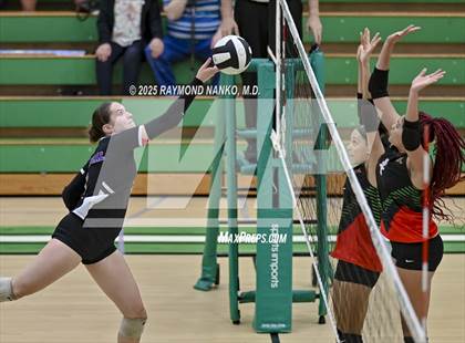 Thumbnail 2 in Muncie Central vs. Anderson (IHSAA 4A Section 9 Round 1) photogallery.
