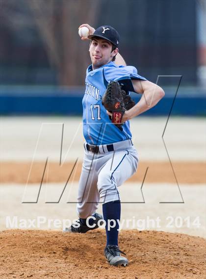 Thumbnail 3 in Washington-Lee @ Yorktown photogallery.
