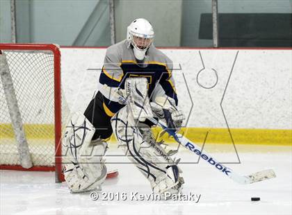Thumbnail 1 in Housatonic/Northwestern/Wamogo @ Lyman Hall/Haddam-Killingworth/Coginchaug photogallery.
