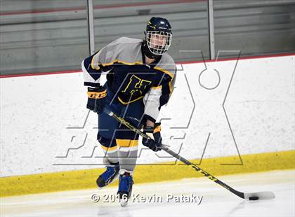 Thumbnail 2 in Housatonic/Northwestern/Wamogo @ Lyman Hall/Haddam-Killingworth/Coginchaug photogallery.