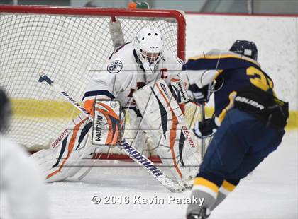Thumbnail 2 in Housatonic/Northwestern/Wamogo @ Lyman Hall/Haddam-Killingworth/Coginchaug photogallery.
