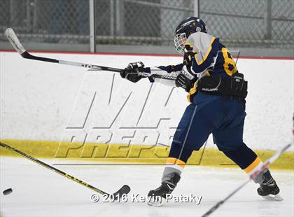 Thumbnail 2 in Housatonic/Northwestern/Wamogo @ Lyman Hall/Haddam-Killingworth/Coginchaug photogallery.