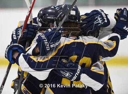 Thumbnail 2 in Housatonic/Northwestern/Wamogo @ Lyman Hall/Haddam-Killingworth/Coginchaug photogallery.