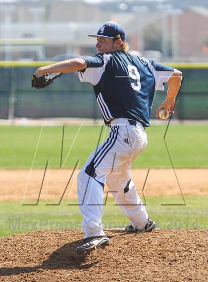 Thumbnail 2 in Lamar vs Bell [L. D.] (HEB Mid-Cities Classic) photogallery.