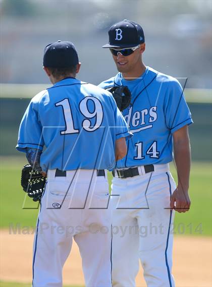 Thumbnail 3 in Lamar vs Bell [L. D.] (HEB Mid-Cities Classic) photogallery.