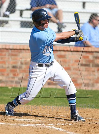 Thumbnail 3 in Lamar vs Bell [L. D.] (HEB Mid-Cities Classic) photogallery.