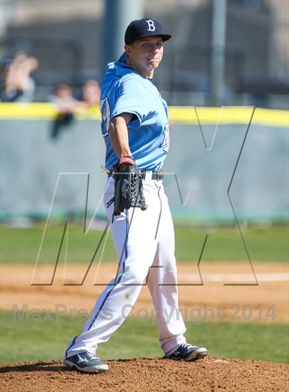 Thumbnail 3 in Lamar vs Bell [L. D.] (HEB Mid-Cities Classic) photogallery.