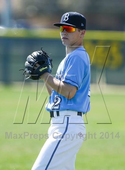 Thumbnail 1 in Lamar vs Bell [L. D.] (HEB Mid-Cities Classic) photogallery.