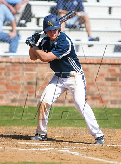 Thumbnail 2 in Lamar vs Bell [L. D.] (HEB Mid-Cities Classic) photogallery.