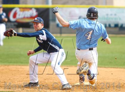 Thumbnail 2 in Lamar vs Bell [L. D.] (HEB Mid-Cities Classic) photogallery.
