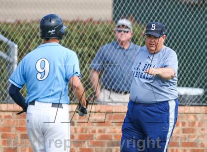 Thumbnail 2 in Lamar vs Bell [L. D.] (HEB Mid-Cities Classic) photogallery.