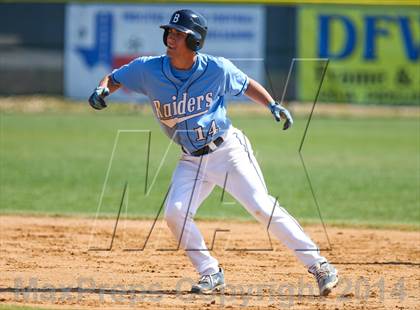 Thumbnail 2 in Lamar vs Bell [L. D.] (HEB Mid-Cities Classic) photogallery.