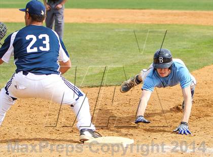 Thumbnail 3 in Lamar vs Bell [L. D.] (HEB Mid-Cities Classic) photogallery.